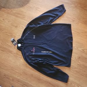 *NWT* Under Armour fleece top
